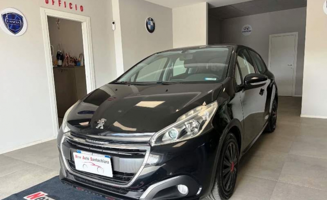 Peugeot 208 ..